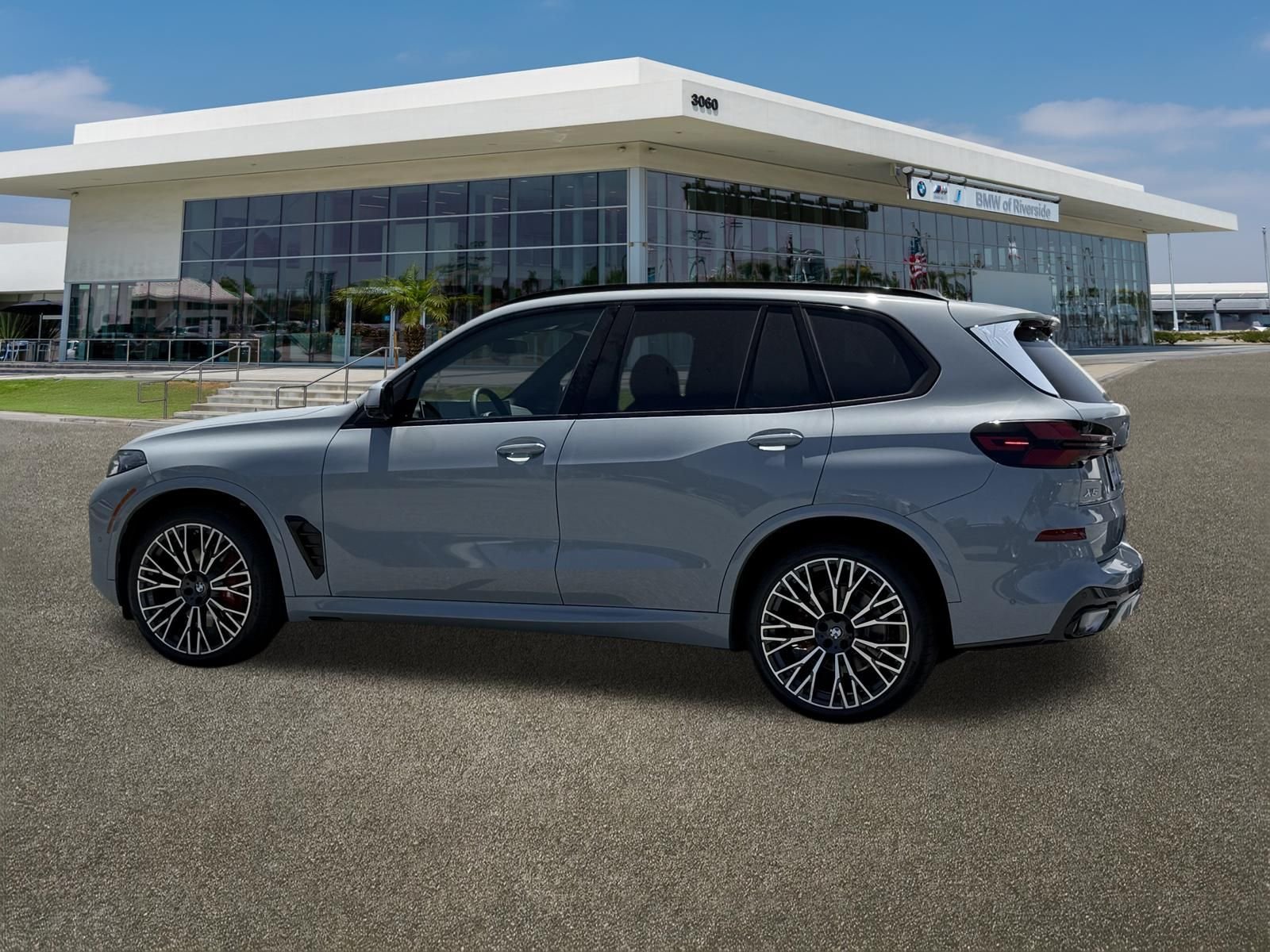 New 2026 Brooklyn Grey Metallic BMW xDrive40i image 7
