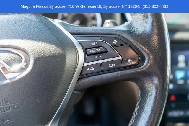 Used 2019 White INFINITI ESSENTIAL image 27