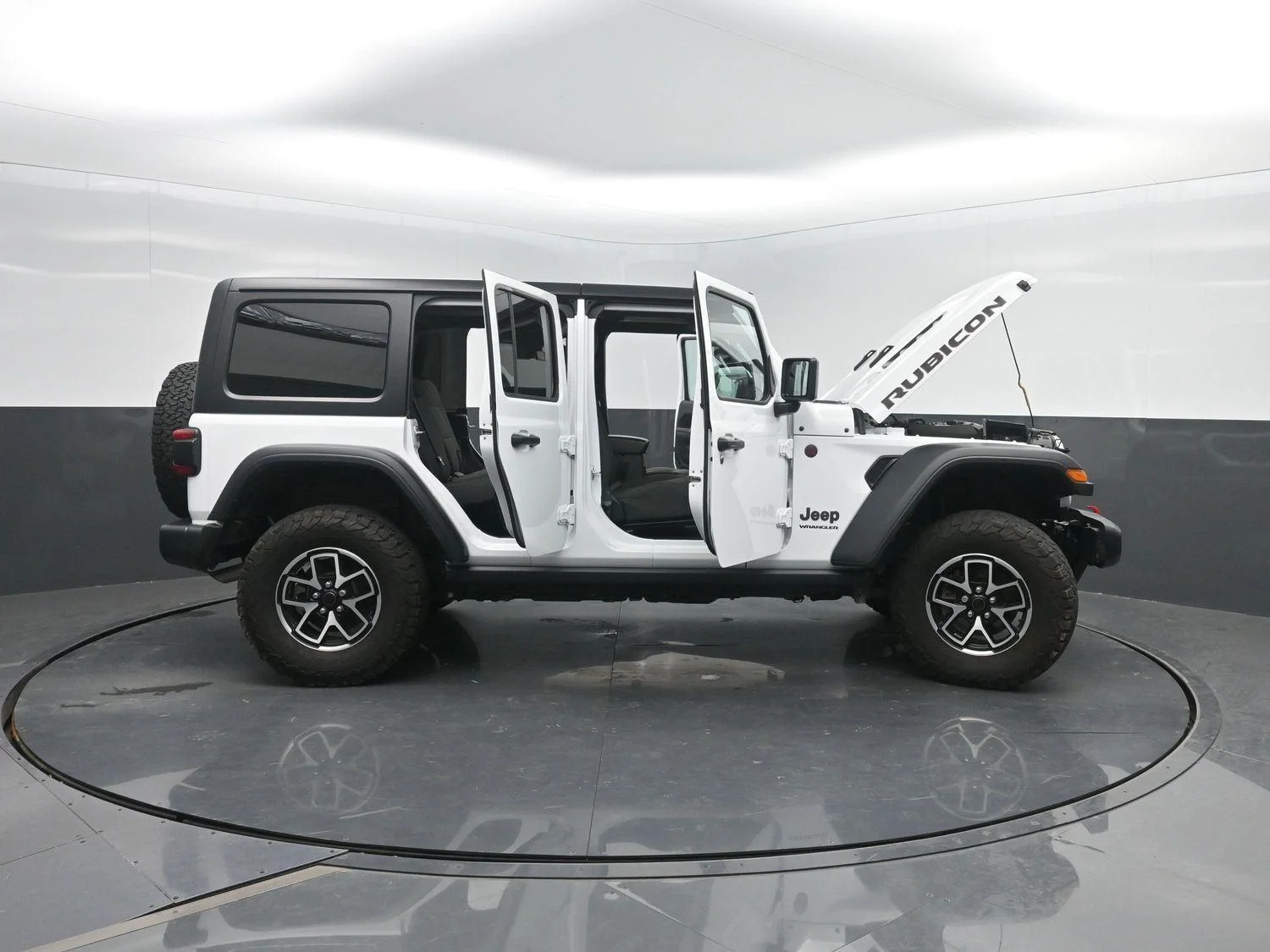 Used 2024 Bright White Jeep Rubicon image 43