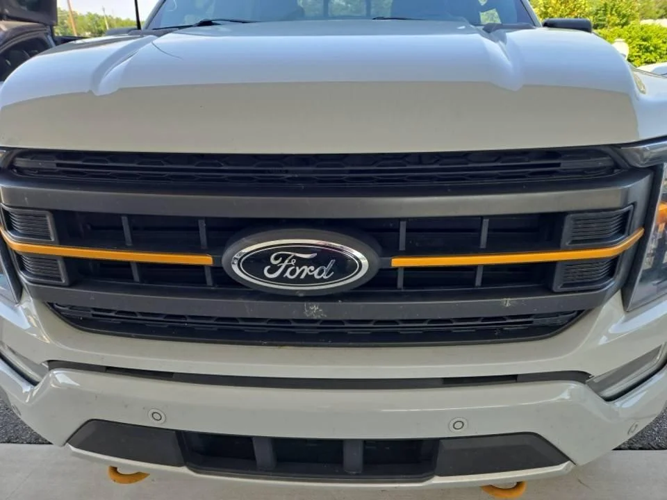 Used 2023 Avalanche Ford Tremor 4WD SuperCrew 5.5 Box image 4