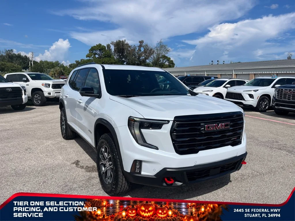 New 2026 Glacier White Tricoat GMC AT4 image 3