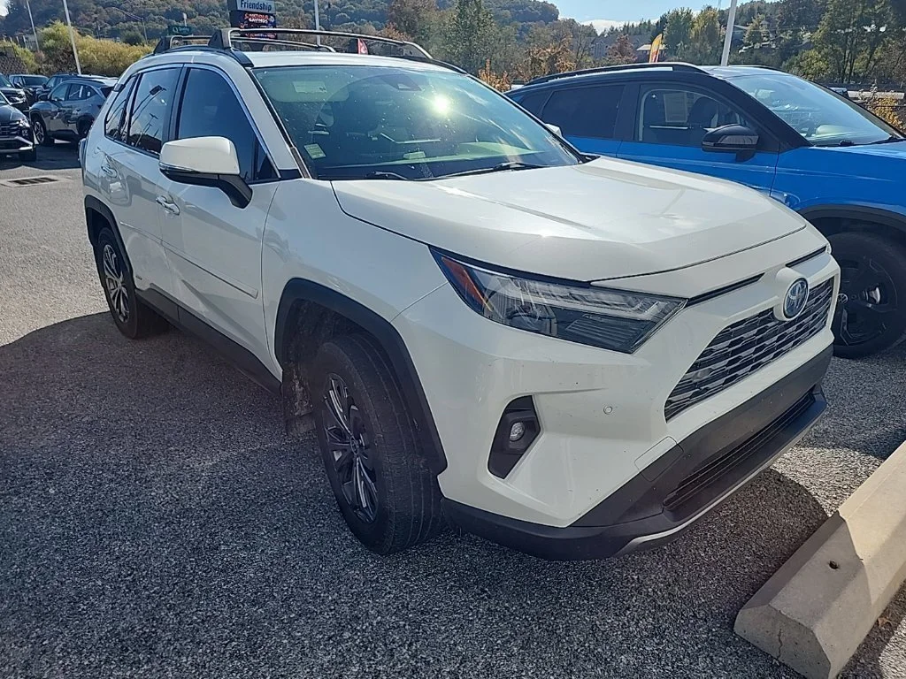 Used 2022 White Toyota Limited image 3