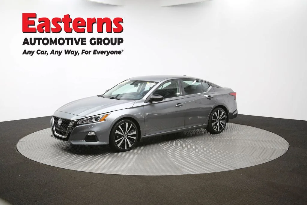 Used 2022 Gray Nissan 2.5 SR image 52