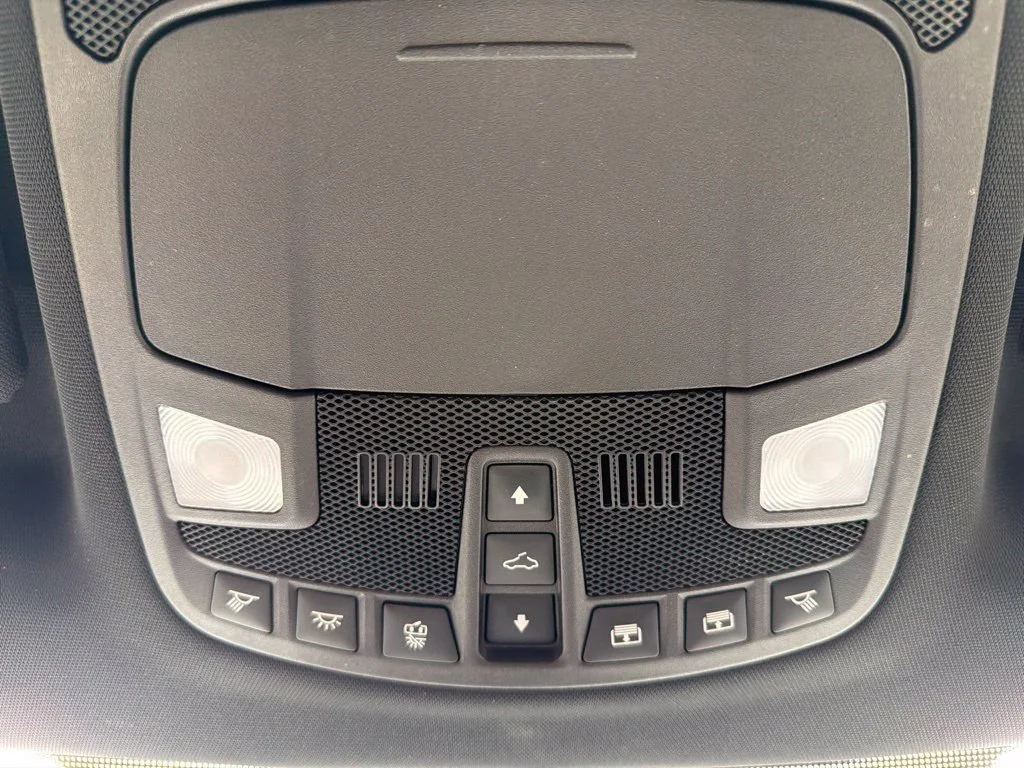Used 2017 Oxford White Ford Raptor image 29