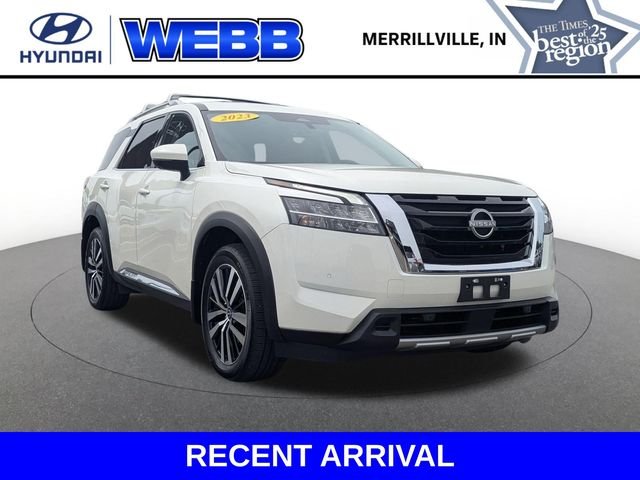 2023 Nissan Pathfinder Platinum 4WD's photo