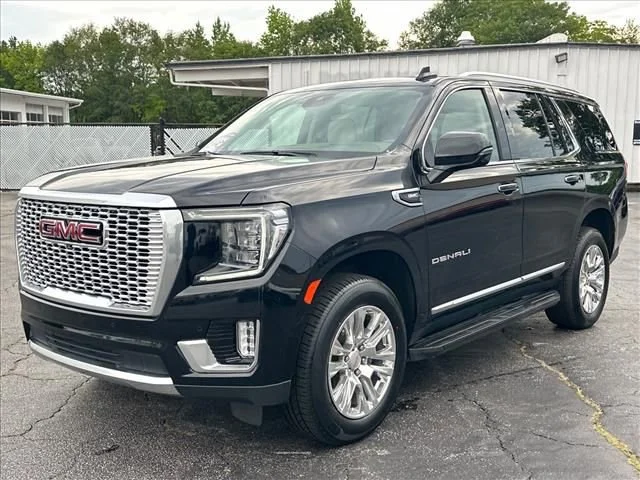 Used 2024 Onyx Black GMC Denali image 5