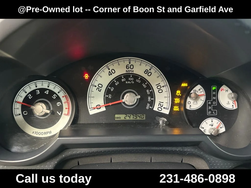 Used 2007 Red Toyota Base image 21