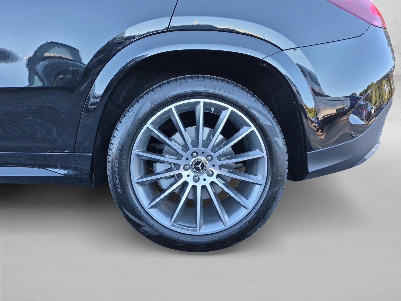 New 2027 Obsidian Black Metallic Mercedes-Benz GLE450 image 11