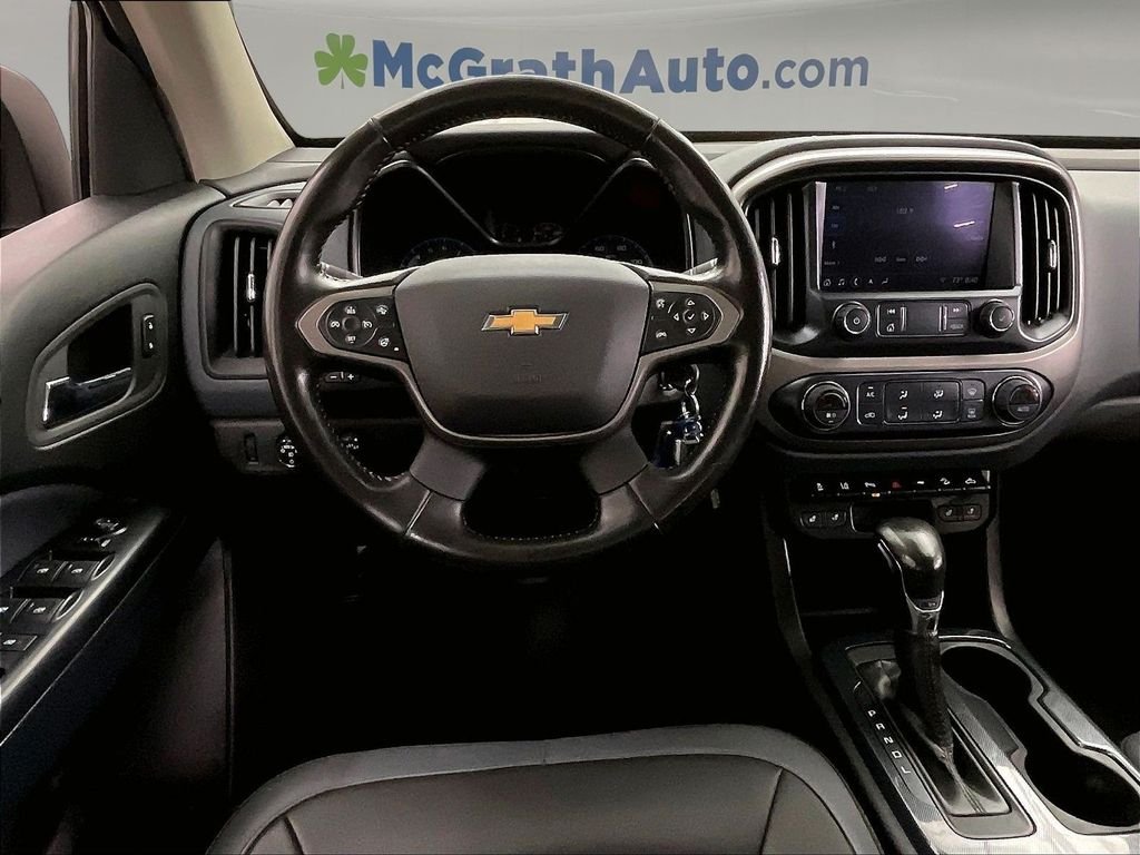 Used 2022 White Chevrolet Z71 image 7