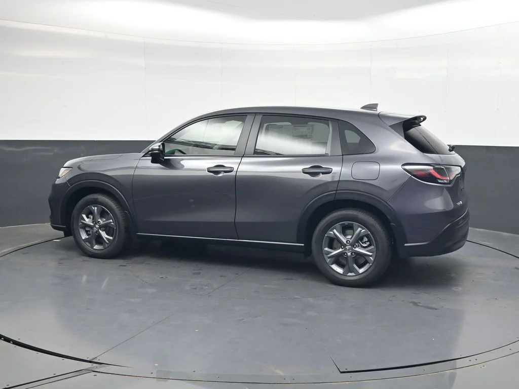 New 2027 Modern Steel Metallic Honda LX image 7