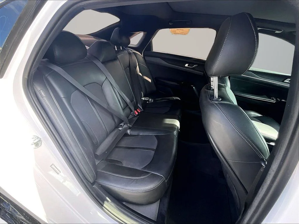 Used 2021 White Kia GT-Line image 28