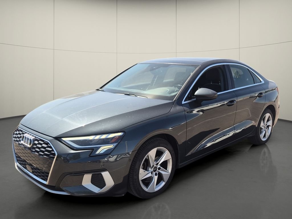 Used 2024 Gray Audi  image 3