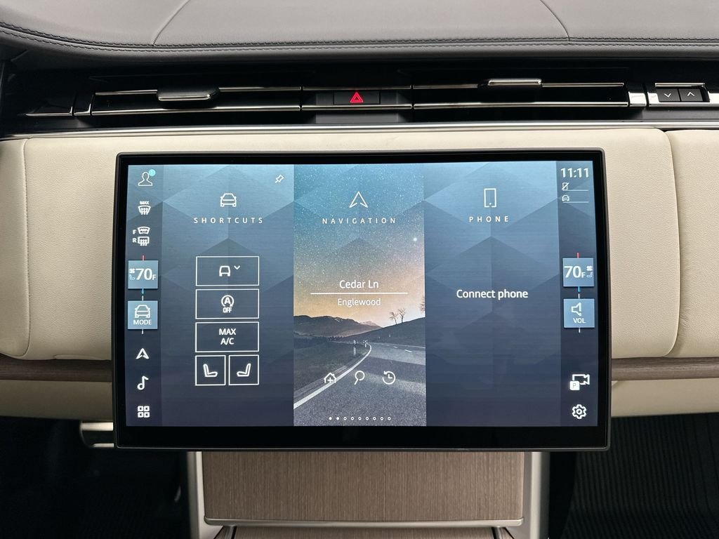 New 2026 Belgravia Green Land Rover SE image 21