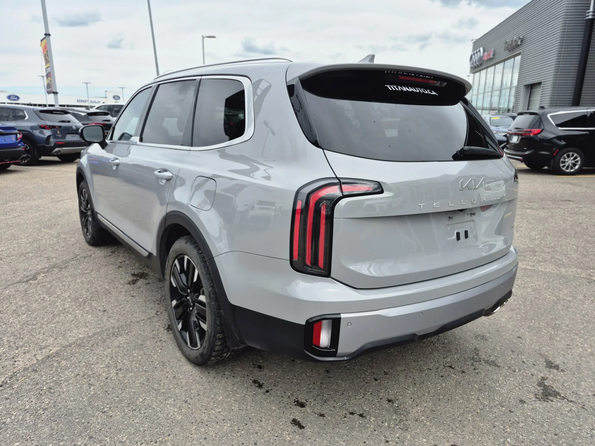 Certified Used 2024 Wolf Grey Kia SX Limited AWD*7 Pass | Adaptive Cruise  | Nav | HUD | 360 Cam | Cooled Leather | Pano Roof image 14