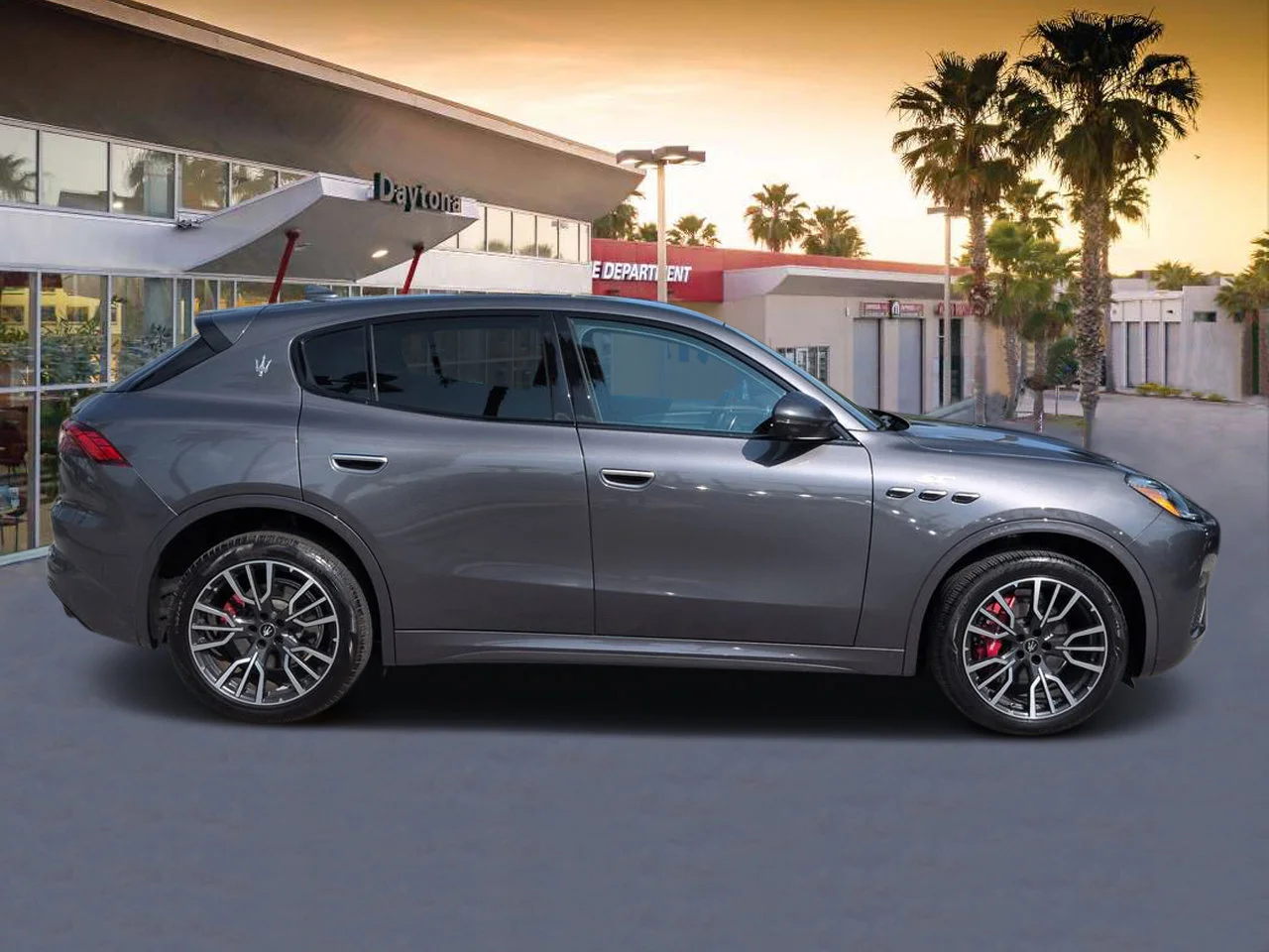 Used 2023 Gray Maserati GT image 2