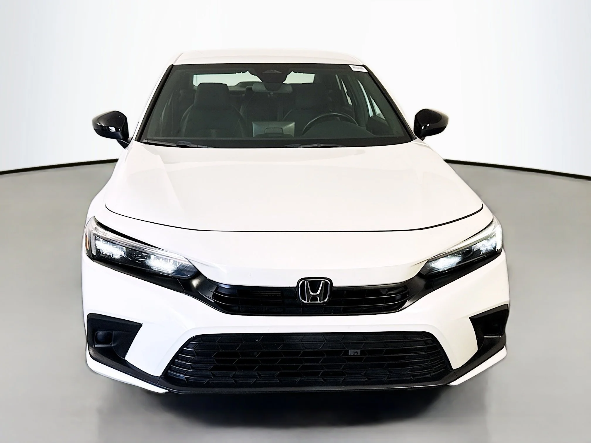 Used 2023 Platinum White Pearl Honda Sport image 2