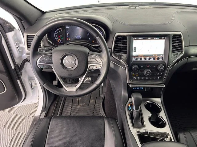 Used 2018 Bright White Clearcoat Jeep High Altitude image 46