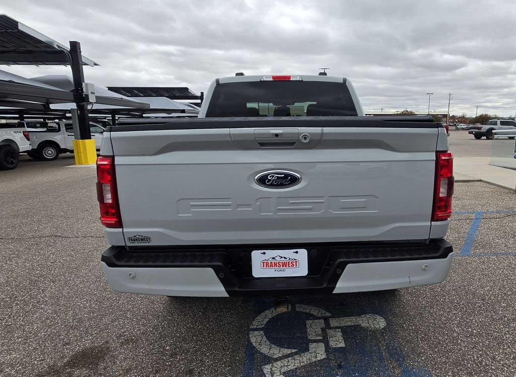 Used 2023 Avalanche Ford XLT image 9