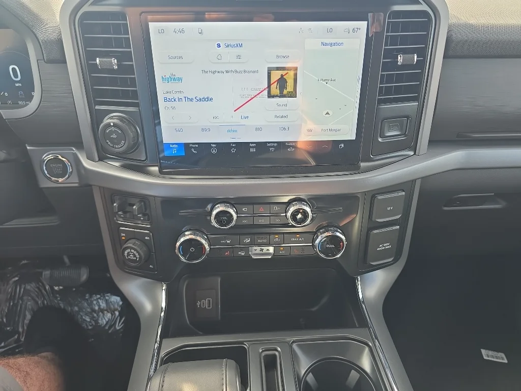 New 2026 Carbonized Gray Metallic Ford XLT image 22