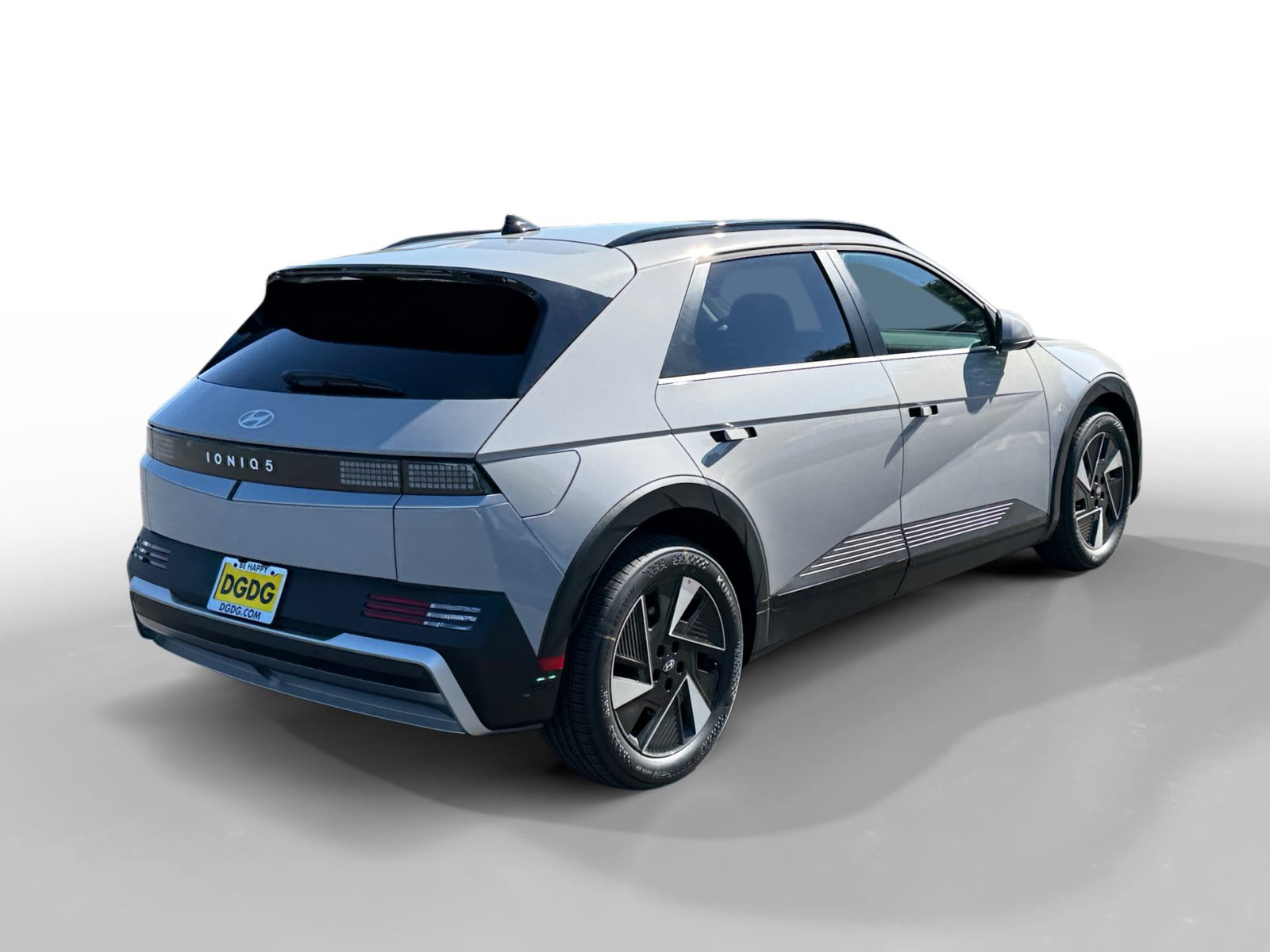 New 2027 Cyber Gray Hyundai SEL image 5