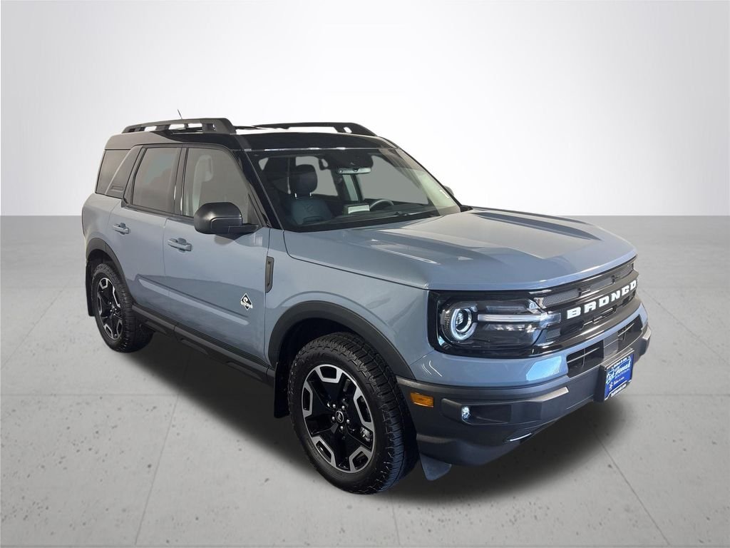 Used 2024 Gray Ford Outer Banks image 4
