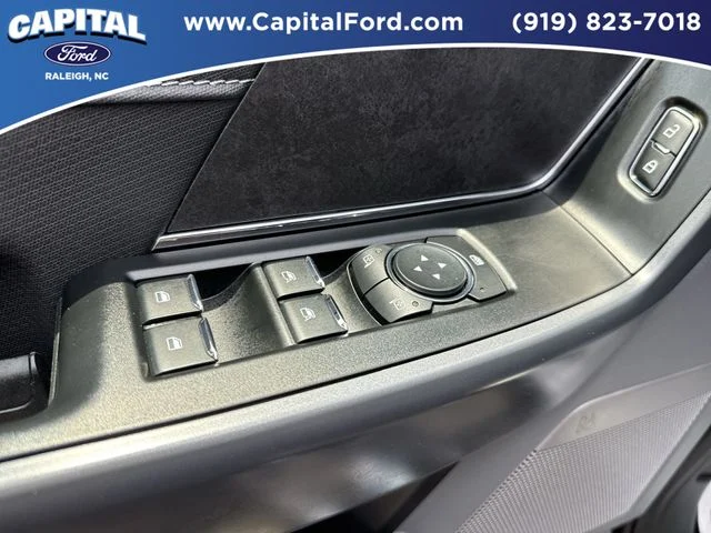Used 2025 Black Ford XLT image 21