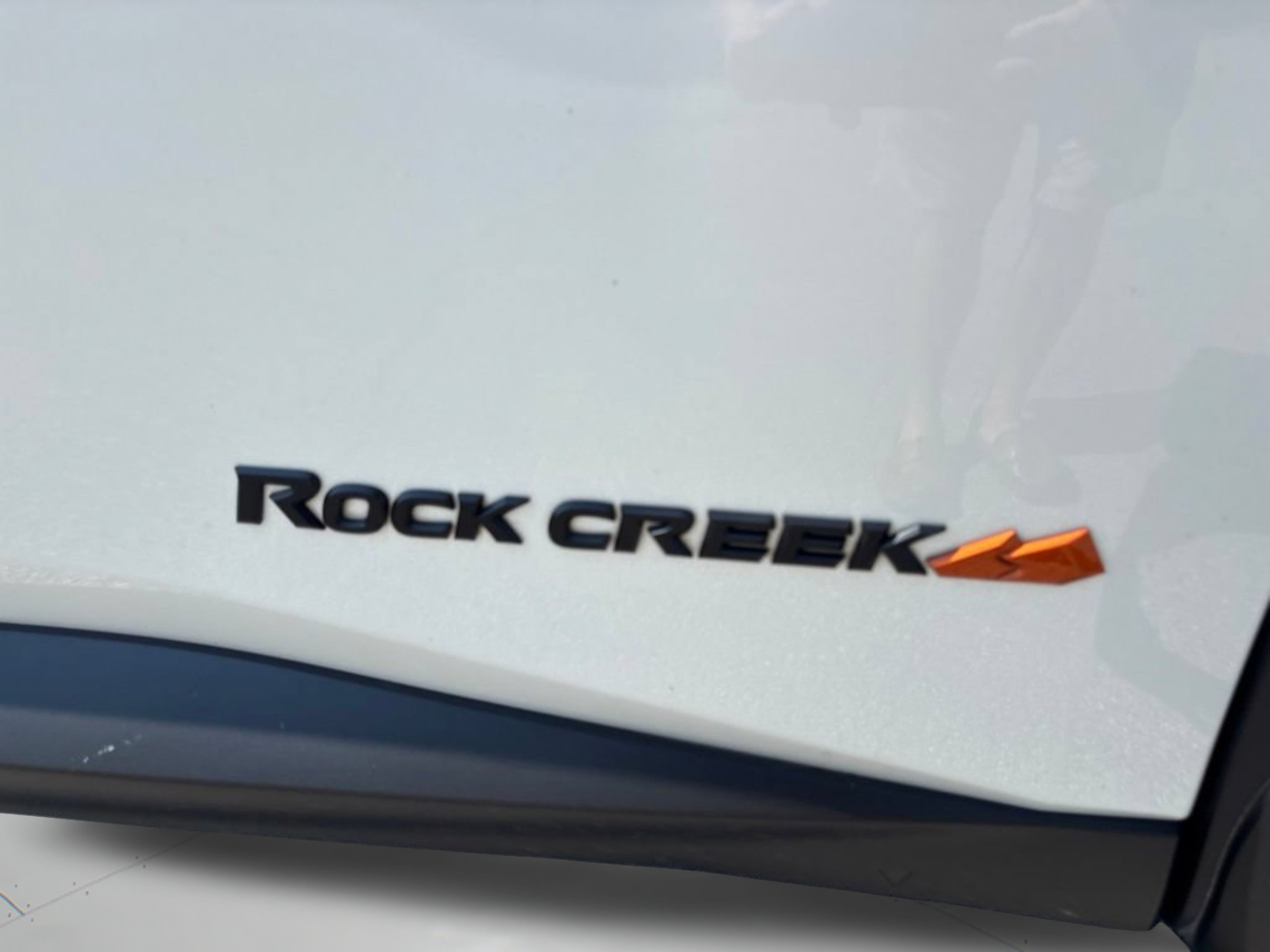 Used 2024 Pearl White Tricoat/Super Black Nissan Rock Creek image 35