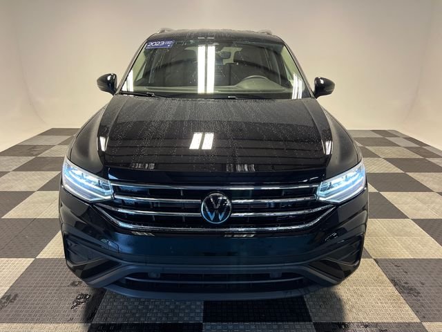Certified Used 2023 Black Volkswagen 2.0T SE image 2