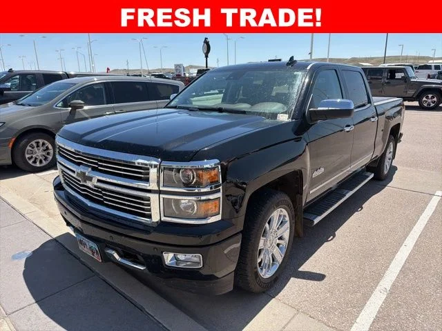 2015 Chevrolet Silverado 1500 High Country 4X4 Crew Cab Short Box's photo
