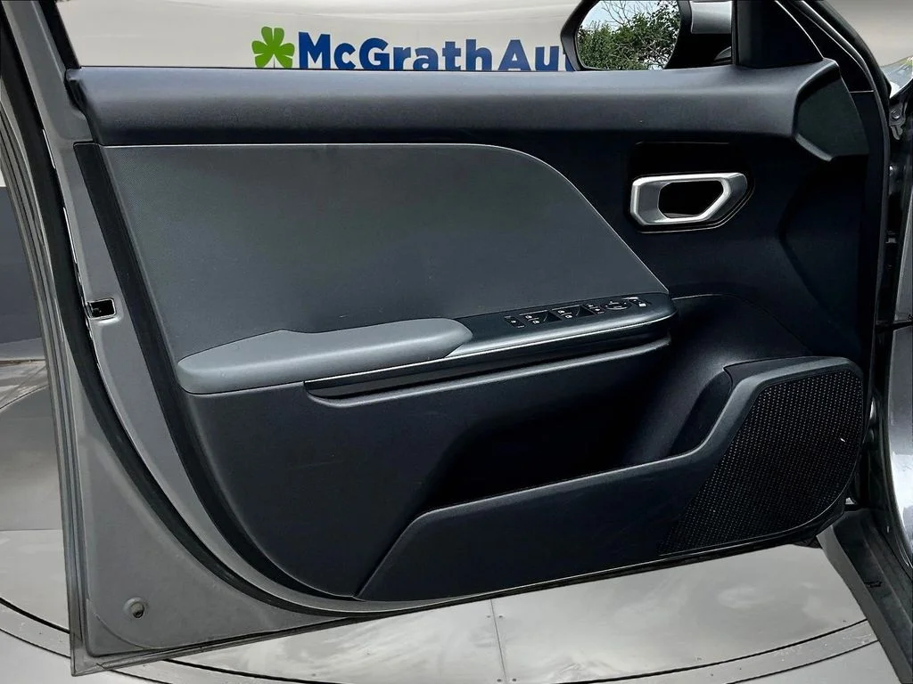 2025 Kia K4 LXS - Photo 22