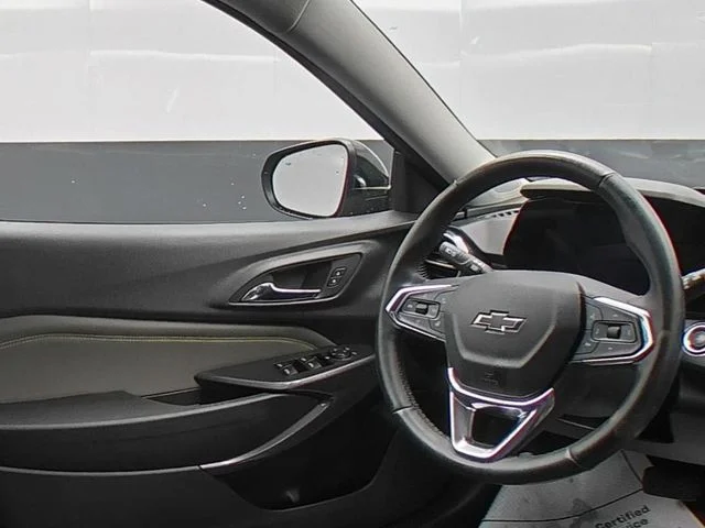Used 2024 Brown Chevrolet ACTIV image 35