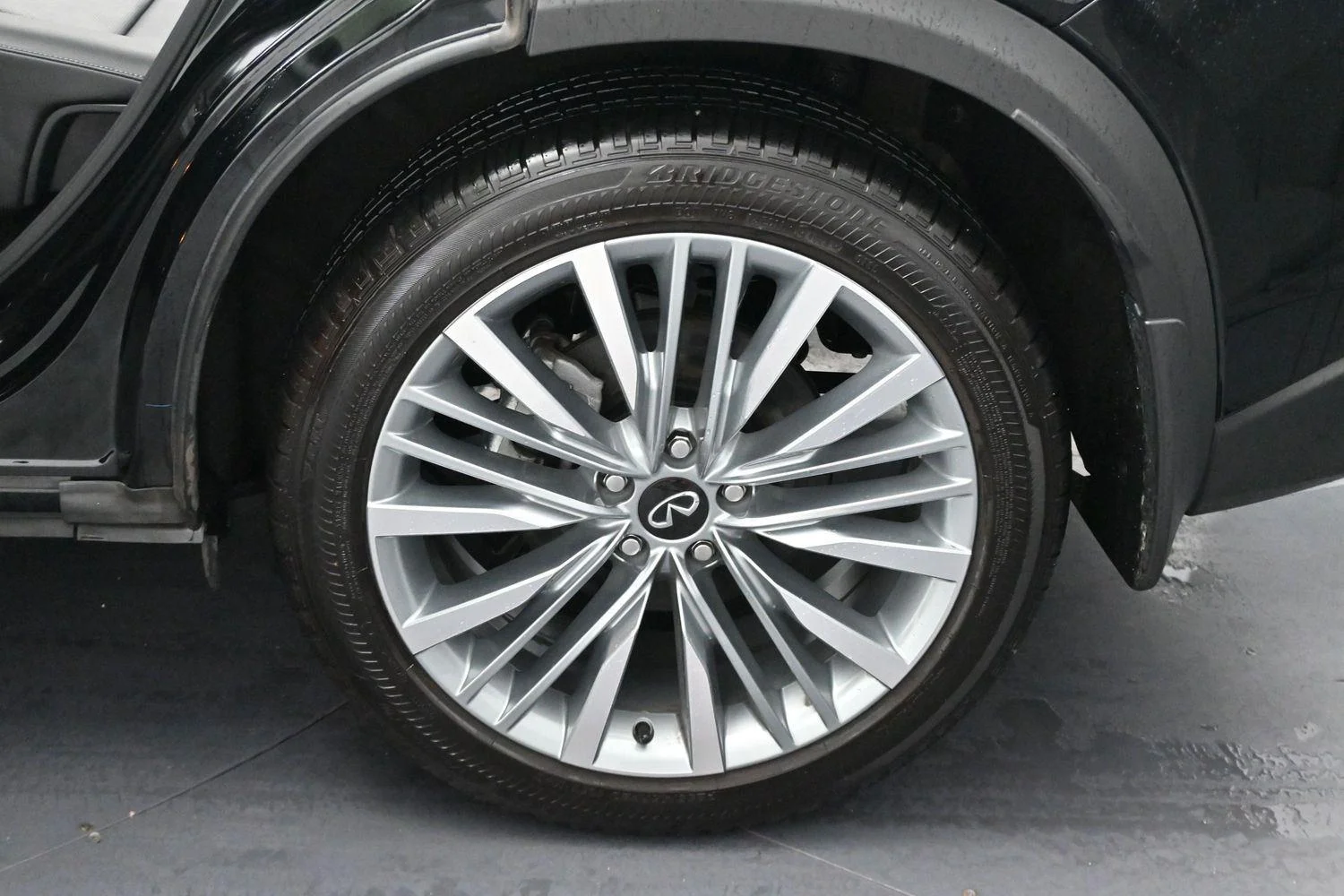 Used 2024 Black Obsidian INFINITI SENSORY image 39