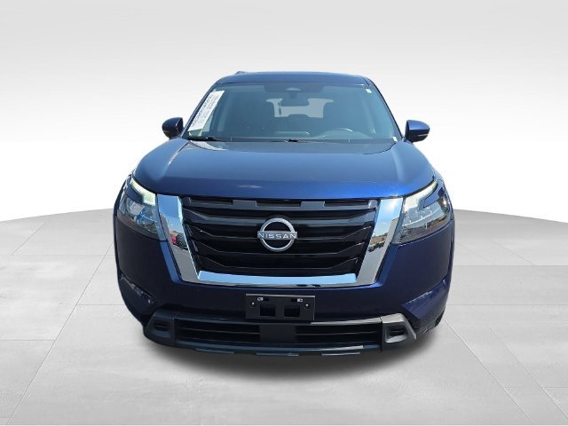 Used 2024 Blue Nissan SV image 8