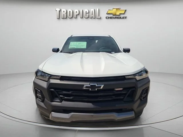 New 2026 Summit White Chevrolet Trail Boss image 8