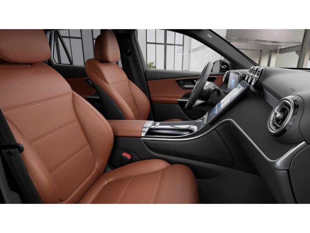 New 2027 Obsidian Black Metallic Mercedes-Benz GLC 300 image 4