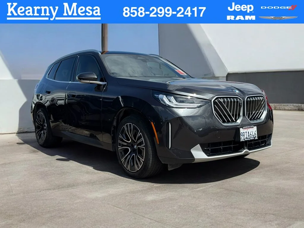 2025 BMW X3 30 XDRIVE's photo