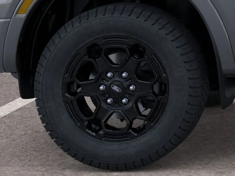 New 2026 Carbonized Gray Metallic Ford XLT image 19