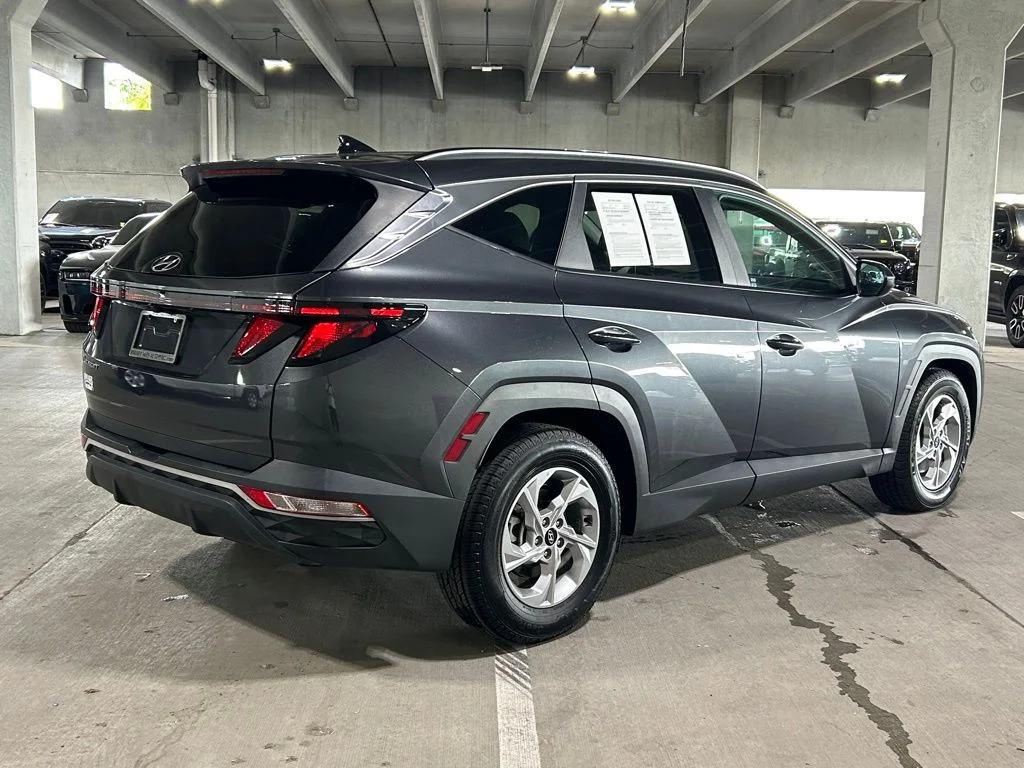 Used 2024 Dark Gray Metallic Hyundai SEL image 5