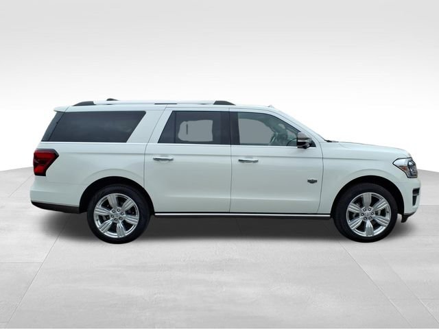 Used 2024 White Ford King Ranch image 17