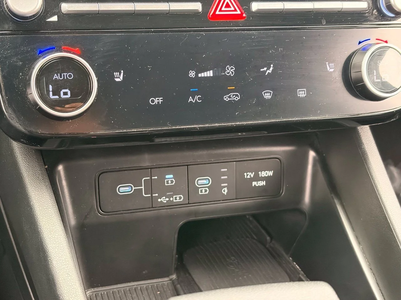 Used 2025 Atlantis Blue Hyundai SEL image 25