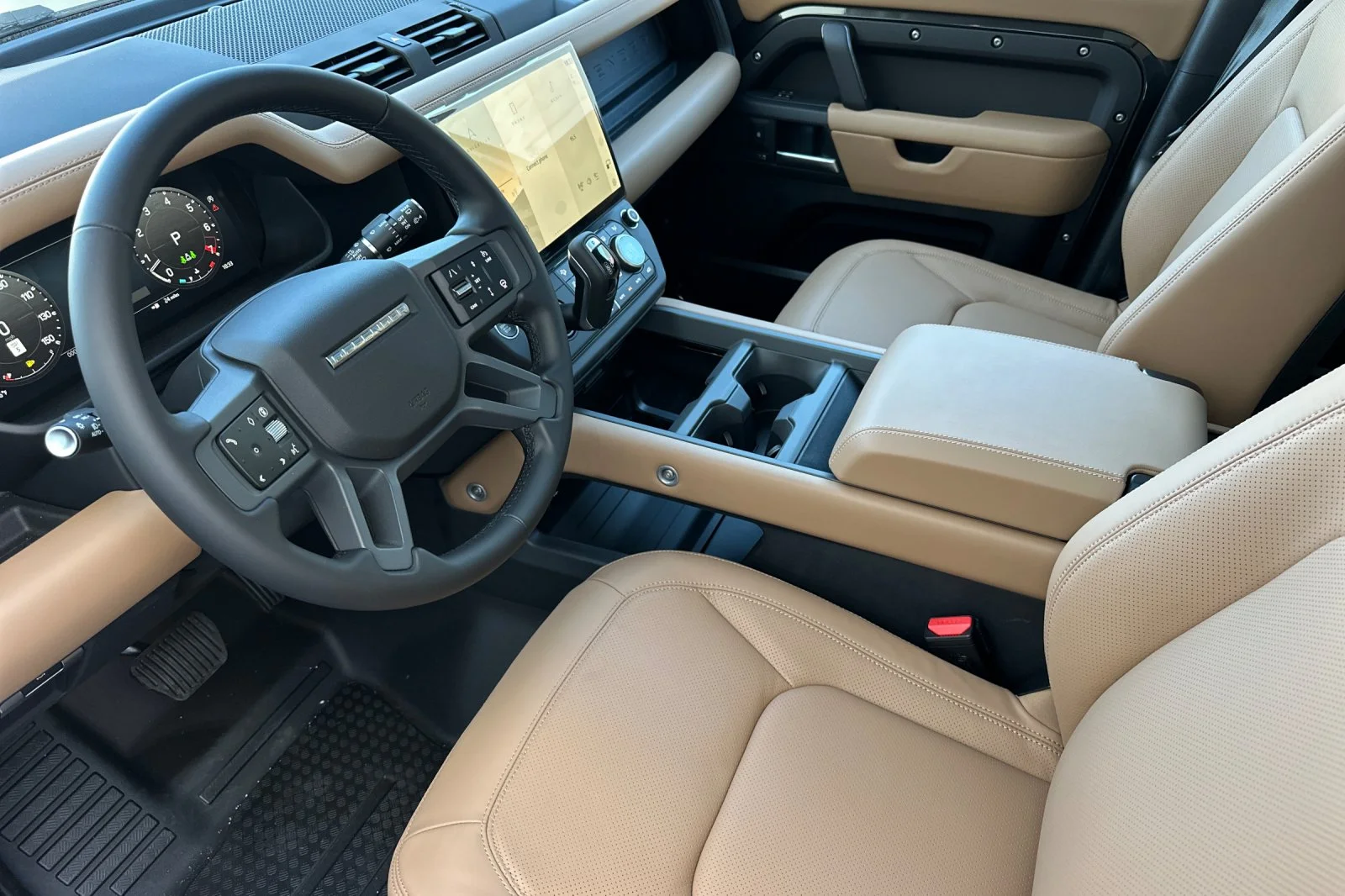 New 2026 Carpathian Grey Land Rover X-Dynamic SE image 10
