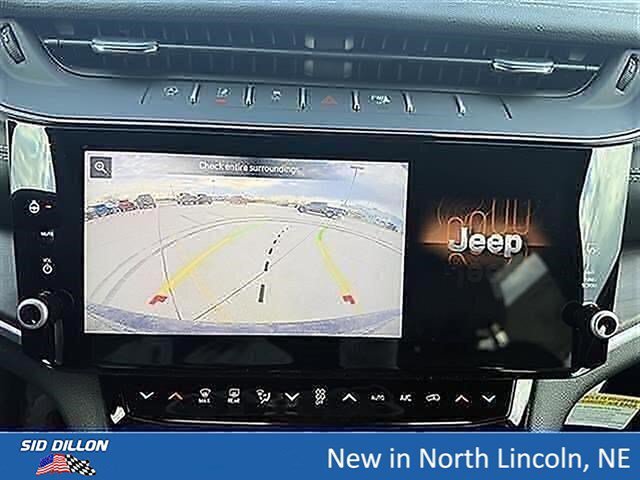 New 2026 Diamond Black Crystal Pearlcoat Jeep Limited image 12