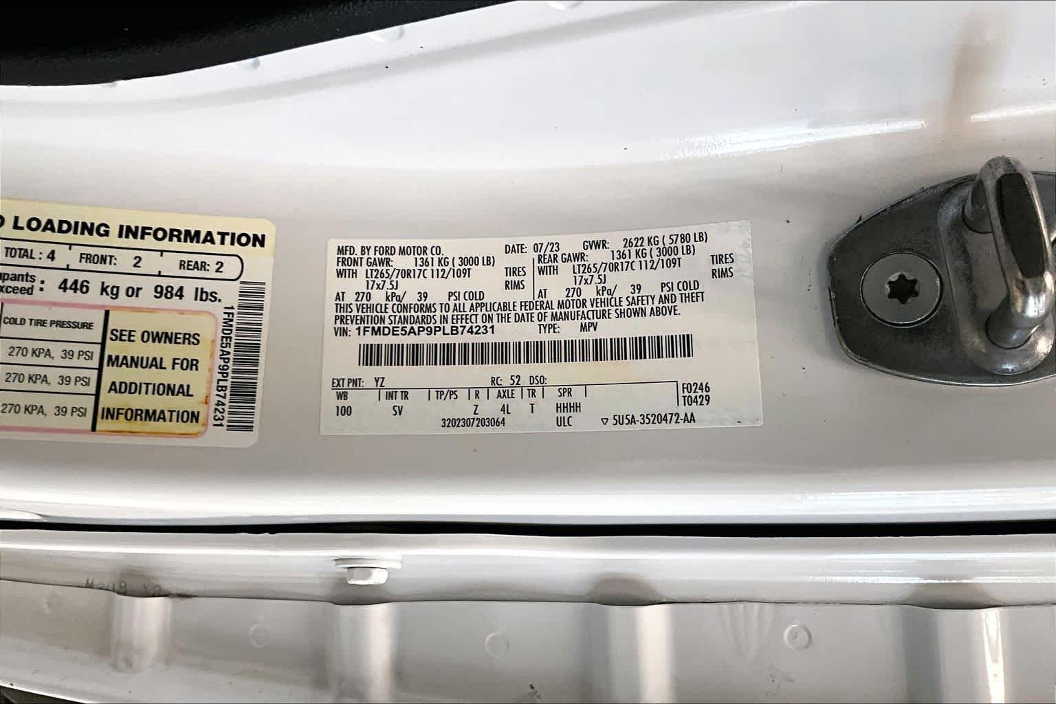 Used 2023 Oxford White Ford Black Diamond image 30