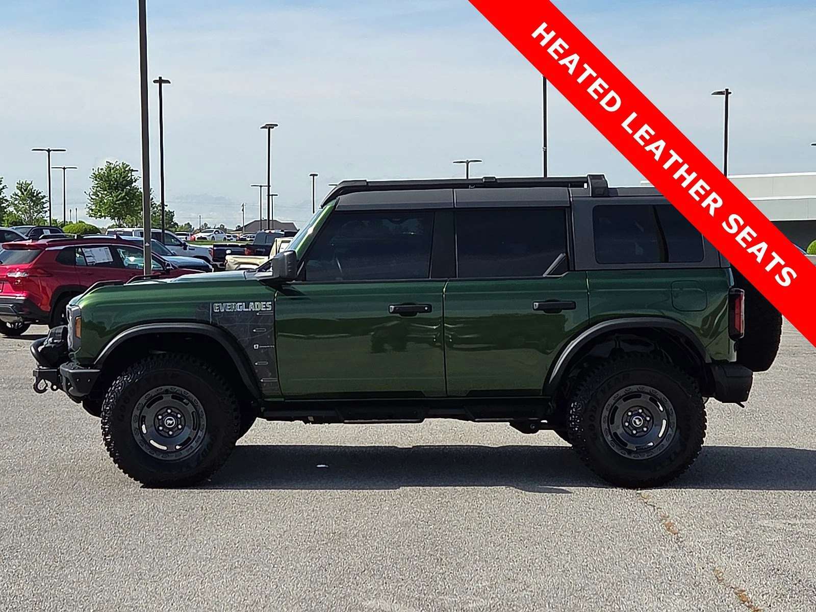 Used 2024 Eruption Green Metallic Ford Everglades image 3