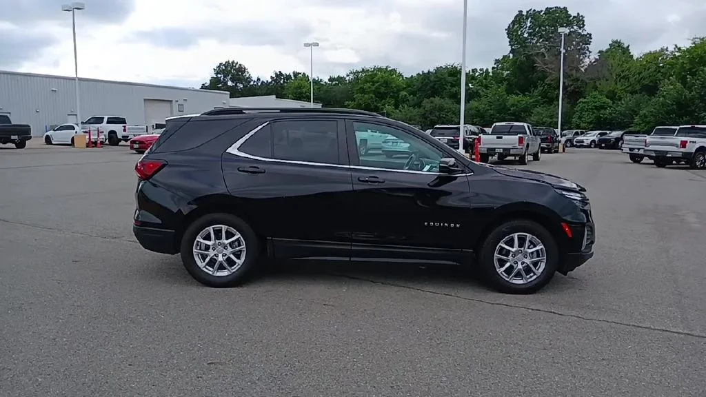 Used 2023 Black Chevrolet LT image 9