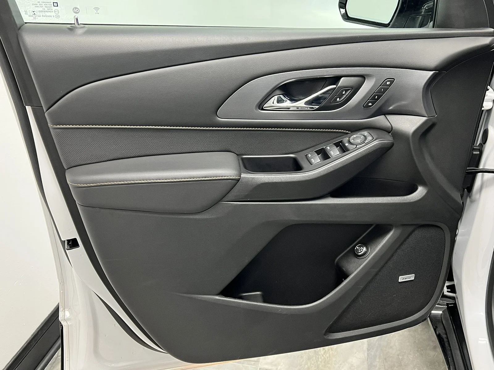 Used 2020 Summit White Chevrolet Premier image 37