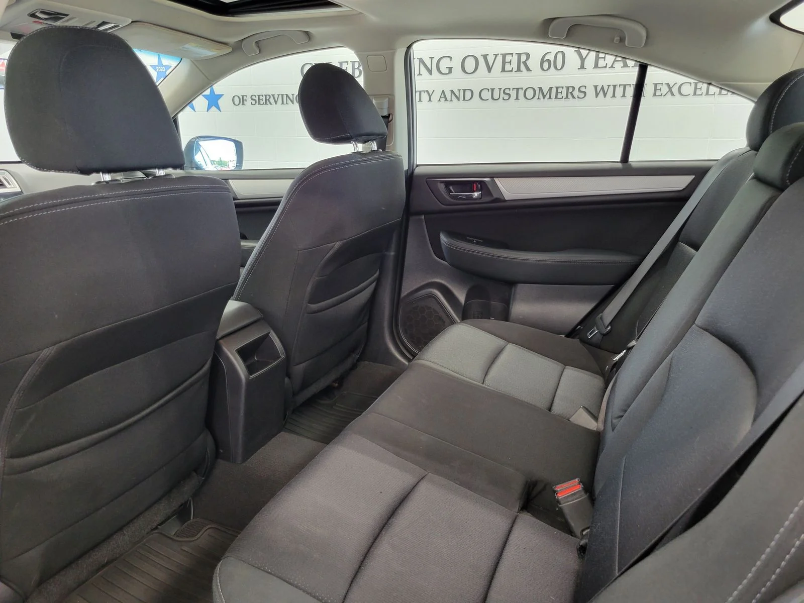 Used 2017 Silver Subaru 2.5i image 24