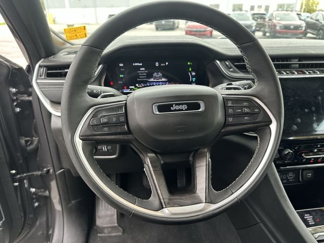 Certified Used 2025 Gray Jeep 4xe image 13