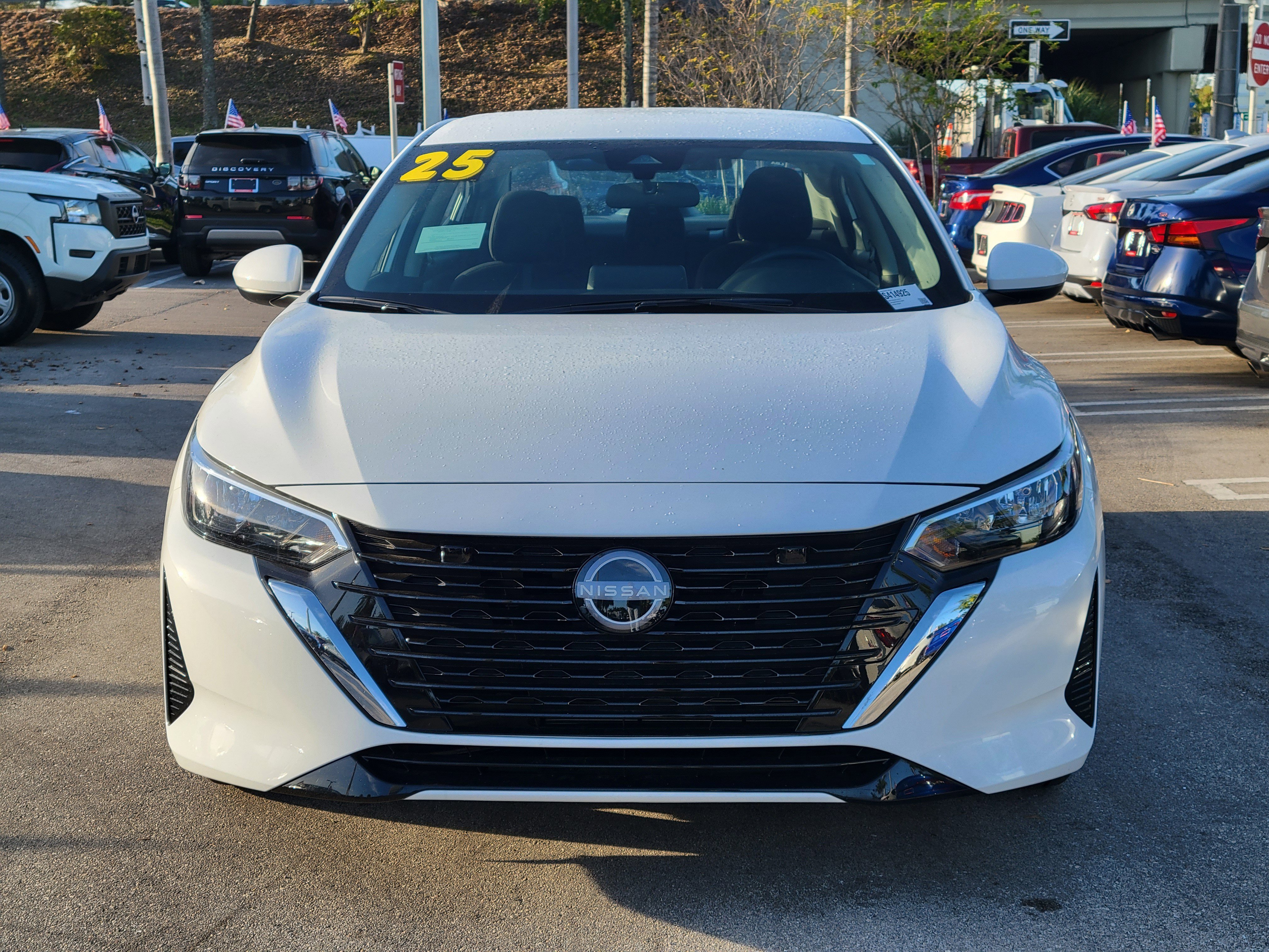 Used 2025 Nissan Sentra SV with VIN 3N1AB8CV5SY414925 for sale in Miami Gardens, FL