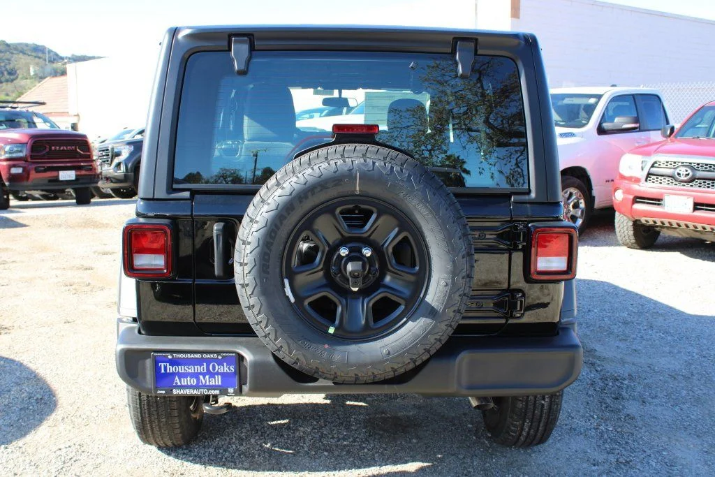 New 2026 Black Clear-Coat Exterior Paint Jeep Sport image 5
